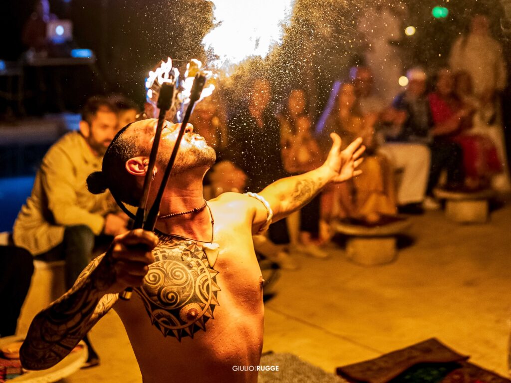 Halloween - Spettacolo di fuoco Maori