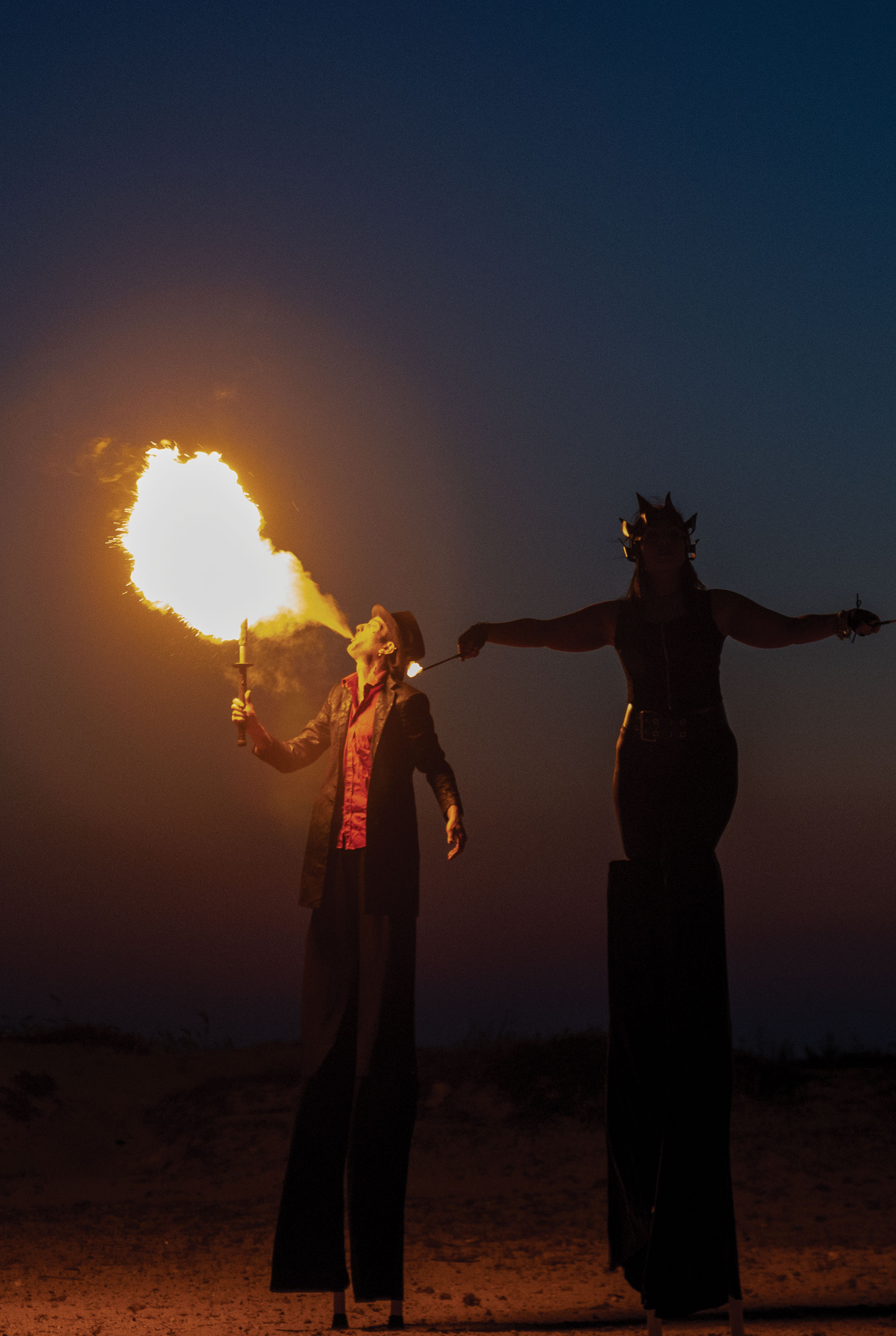 fire-storm-verticali-twinstudios